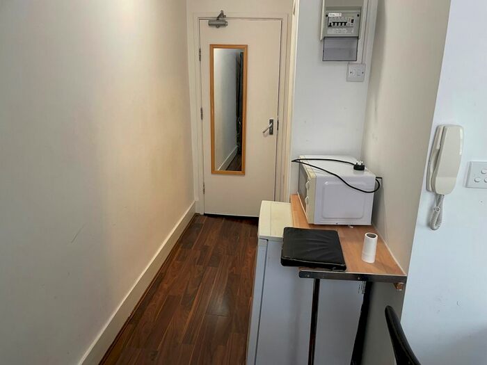 Studio To Rent In Marchmont Street, Holborn, WC1N
