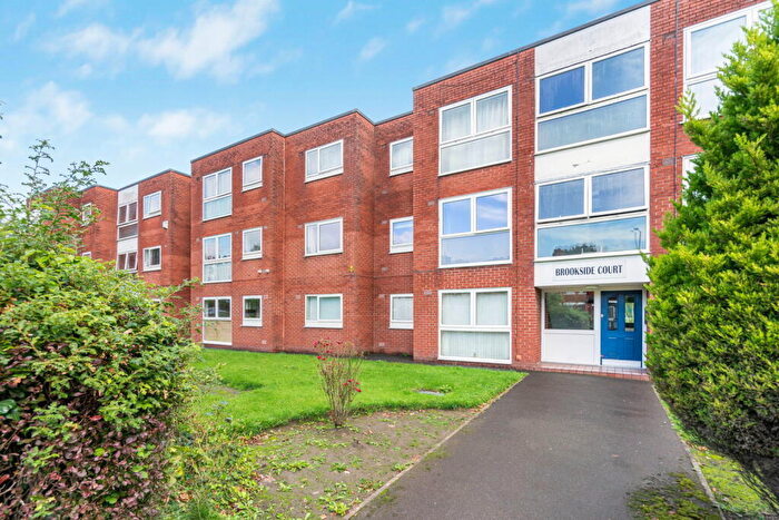 1 Bedroom Flat For Sale In Slade Lane, Manchester, M19