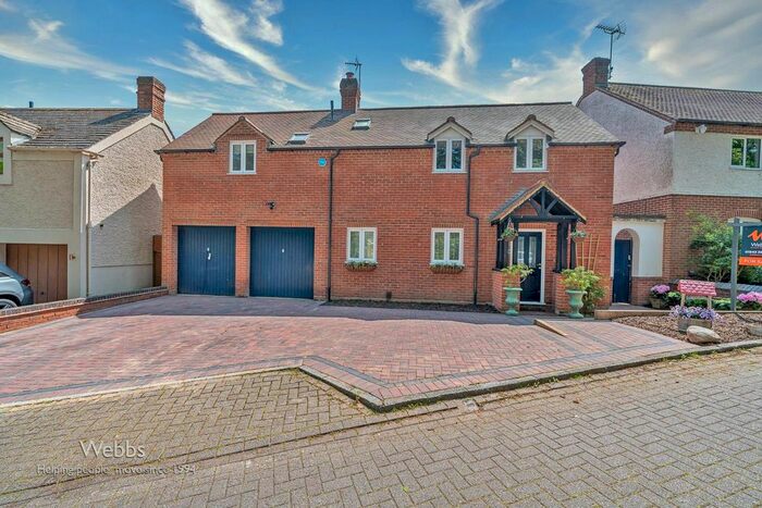 4 Bedroom Detached House For Sale In Pilgrims Gate, Burbage, Hinckley, LE10