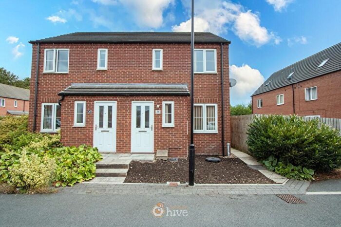2 Bedroom Semi-Detached House For Sale In Summit Drive, Bessacarr, Doncaster, DN4
