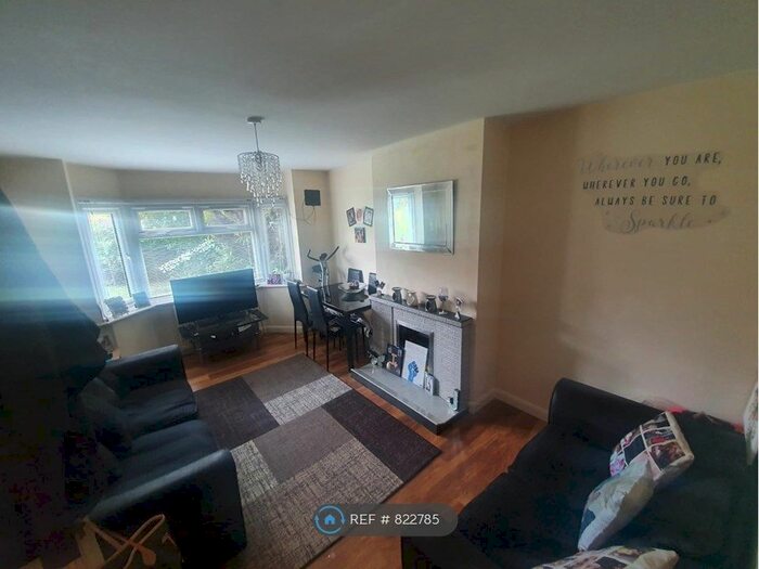 2 Bedroom Maisonette To Rent In Whitby Road, South Ruislip HA4