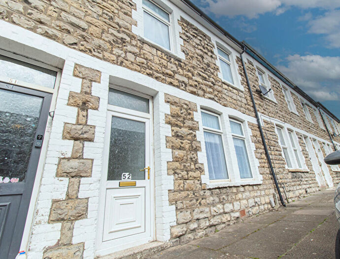 3 Bedroom Terraced House To Rent In Queen Street, Barry, CF62