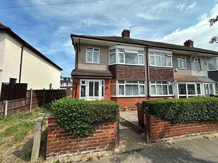 3 Bedroom End Terrace House For Sale In Morley Road, Chadwell Heath, Essex, RM6