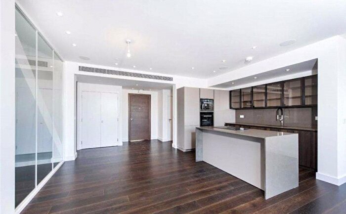 3 Bedroom Flat To Rent In Centre Heights, Finchley Road, Swiss Cottage, London, NW3