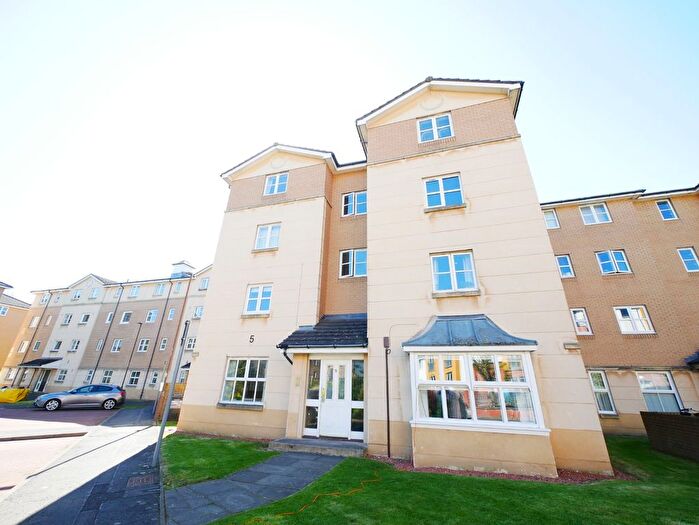 1 Bedroom Flat To Rent In Tytler Gardens, Abbeyhill, Edinburgh, EH8