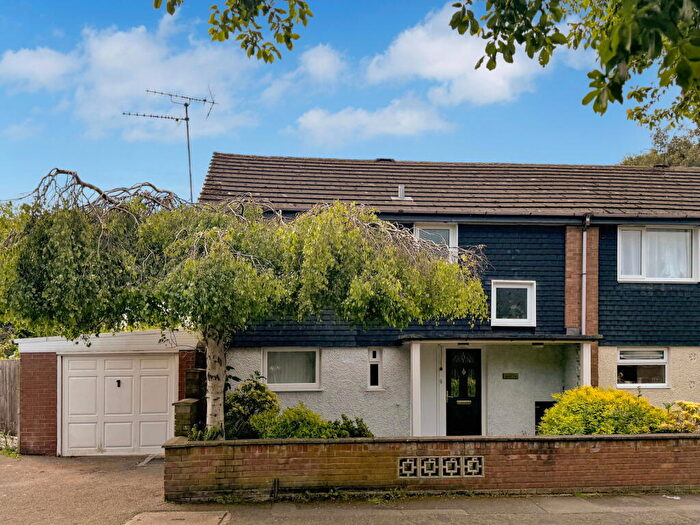 3 Bedroom End Of Terrace House For Sale In Wensleydale Avenue, Eastham, CH62