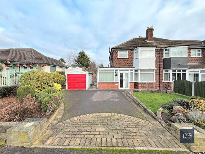 3 Bedroom Semi Detached House For Sale In Blackwood Drive, Streetly, Sutton Coldfield, B74
