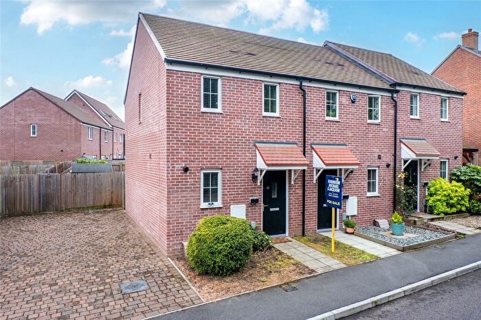 2 Bedroom End Of Terrace House For Sale In Hop Garden Crescent, Newington, Sittingbourne, Kent, ME9
