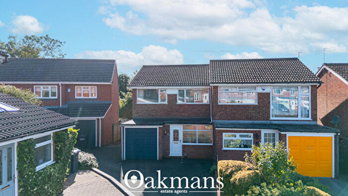 3 Bedroom Semi-Detached House For Sale In Appleby Close, Birmingham, B14