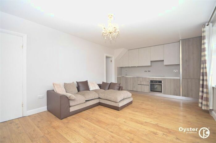 1 Bedroom Flat To Rent In Chase Side, London, N14