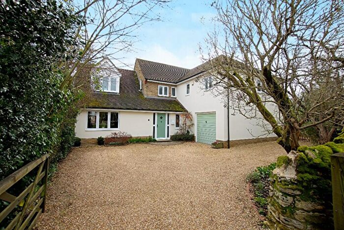 5 Bedroom Detached House For Sale In Bridge End | Bromham | Beds | | Amazing Plot, MK43