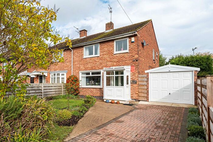 3 Bedroom Semi Detached House For Sale In St. Stephens Road, York, YO24