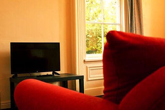 1 Bedroom Flat To Rent In B Salisbury Street, Hull, East Riding Of Yorkshire, HU5