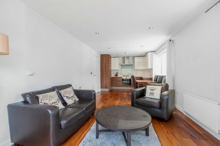 1 Bedroom Flat To Rent In Bagleys Lane, London, SW6