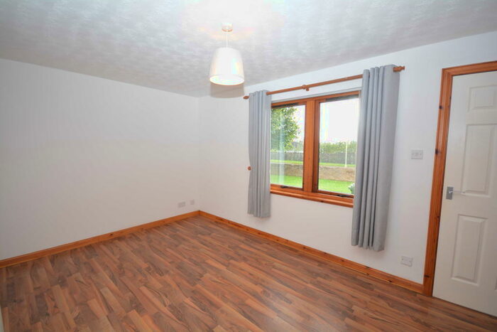 1 Bedroom Ground Flat To Rent In Murray Terrace, Smithton, Inverness, IV2