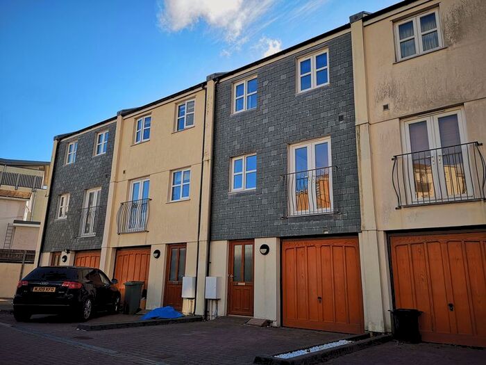 3 Bedroom Terraced House To Rent In Barrowfield View, Narrowcliff, Newquay, TR7