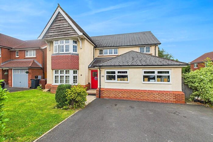 4 Bedroom Detached House For Sale In Claytongate Drive, Penwortham, PR1