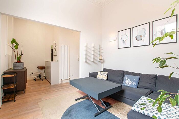 1 Bedroom Flat To Rent In Lancaster Gate, Lancaster Gate, London, W2