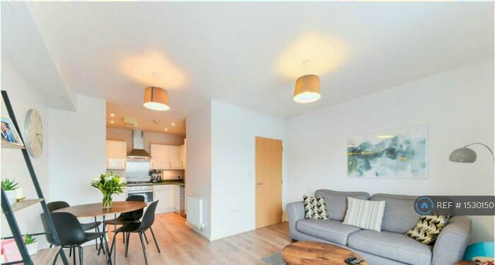 1 Bedroom Flat To Rent In Phelps Lodge, London, N1