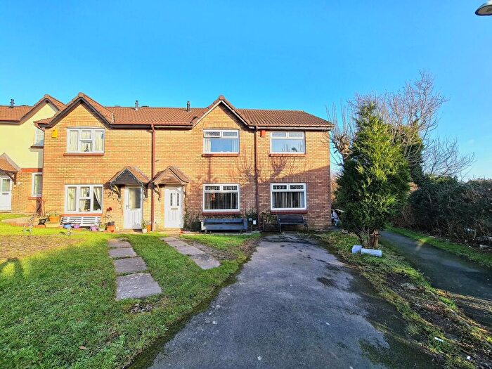 4 Bedroom End Of Terrace House For Sale In Poplar Close, Sketty, Swansea, City And County Of Swansea., SA2