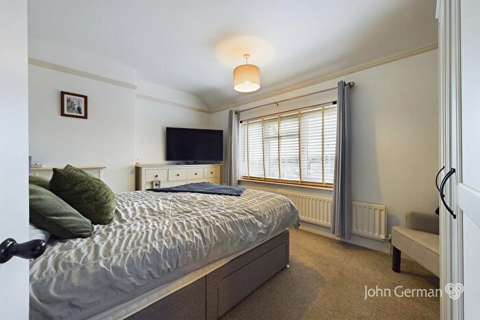 2 Bedroom Semi-Detached House For Sale In Smithfield Road, Uttoxeter, ST14