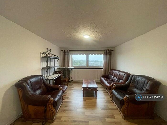 3 Bedroom Flat To Rent In Juniper Avenue, East Kilbride, Glasgow, G75