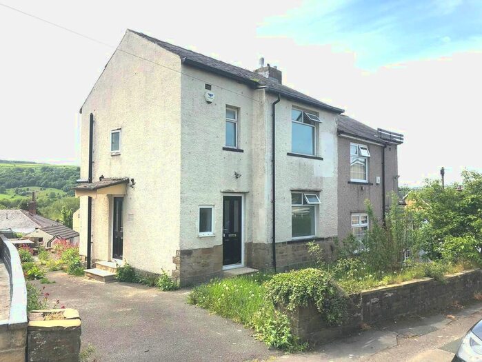 2 Bedroom Semi-Detached House To Rent In Cliffe Crescent, Riddlesden, Keighley, BD20