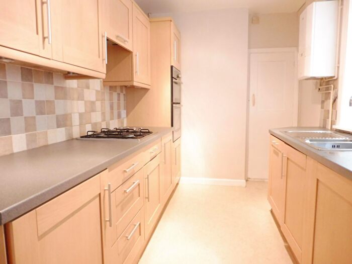 3 Bedroom Terraced House To Rent In Binsteed Road, Portsmouth, PO2