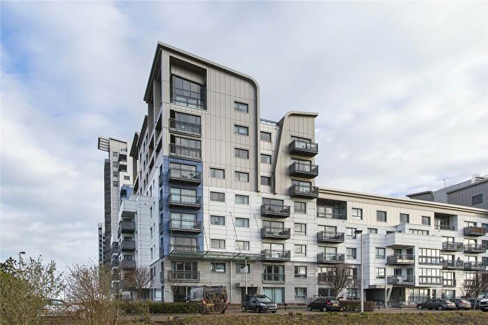 3 Bedroom Flat To Rent In Western Harbour Terrace, Newhaven, Edinburgh, EH6