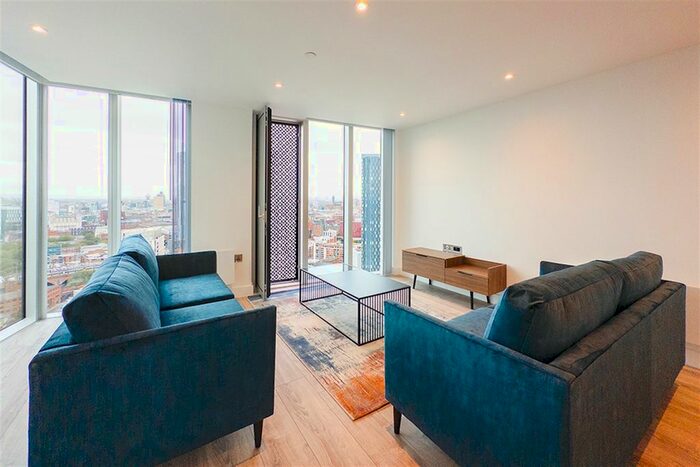 2 Bedroom Flat To Rent In The Blade, Silvercroft Street, Manchester, M15