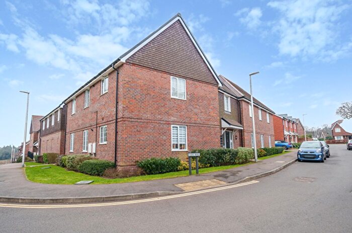 2 Bedroom Flat For Sale In Ash Way, Haywards Heath, RH17