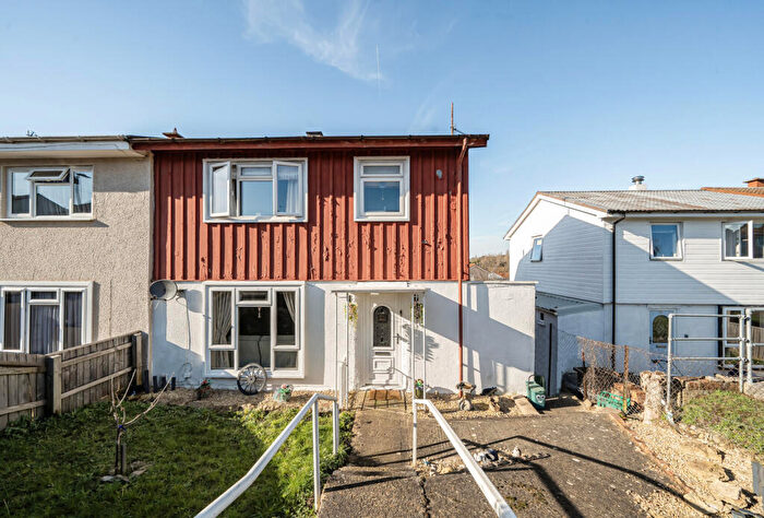 3 Bedroom Semi Detached House For Sale In Cranley Road, Headington, Oxford, OX3