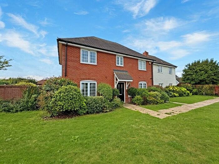 4 Bedroom Detached House To Rent In Pippin Way, Alresford, Colchester, CO7