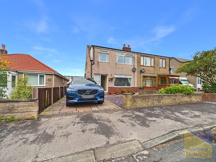3 Bedroom Semi-Detached House For Sale In Boyes Avenue, Catterall, PR3