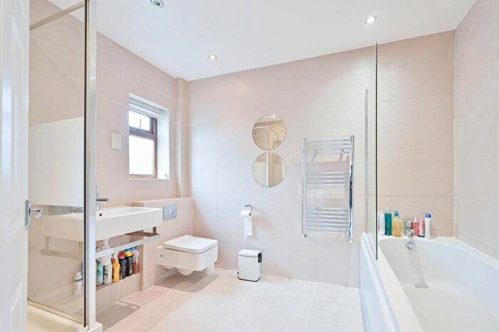 2 Bedroom End Of Terrace House To Rent In Lea Crescent, Ruislip Gardens, Ruislip, HA4
