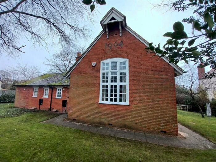 1 Bedroom Flat To Rent In Medhurst Way, Littlemore, OX4