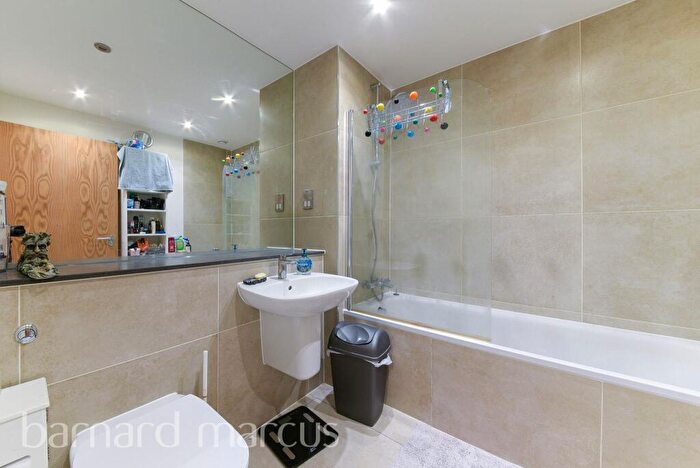 1 Bedroom Flat To Rent In Lansdowne Road, Croydon, CR0