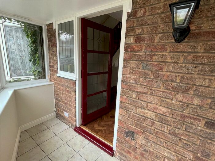 3 Bedroom Semi-Detached House For Sale In Woodford Avenue, Castle Bromwich, Birmingham, B36