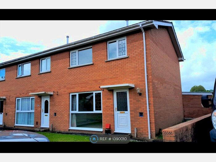 3 Bedroom End Of Terrace House To Rent In Lon Rhys Pritchard, Llandovery, SA20