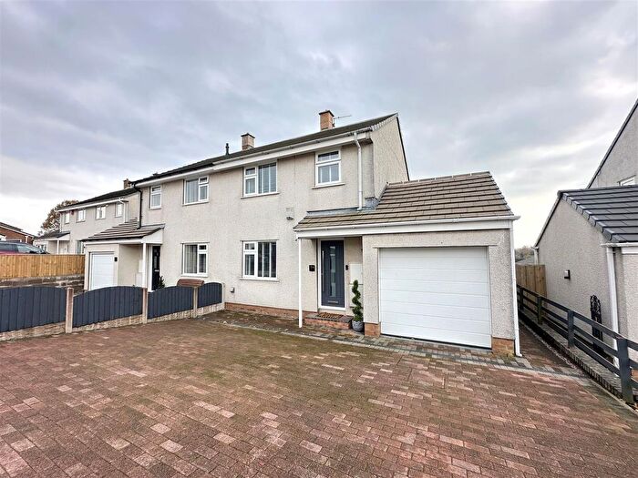 3 Bedroom Semi Detached House For Sale In St. Edmunds Park, Carlisle, CA2