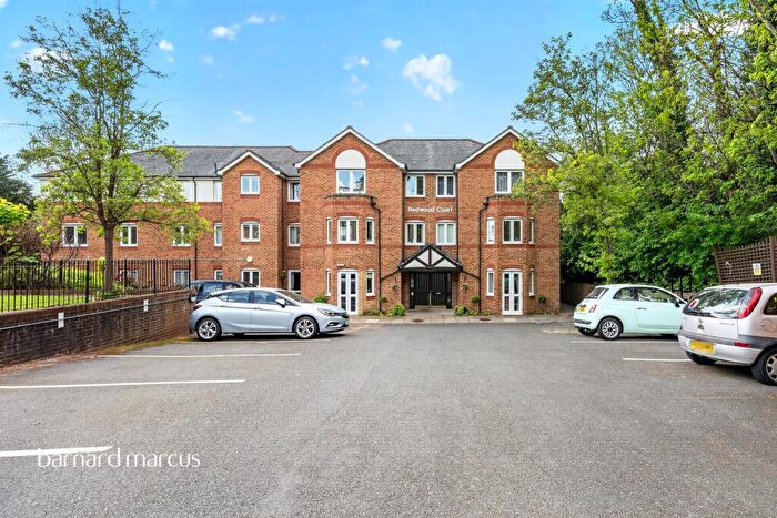 2 Bedroom Apartment For Sale In Epsom Road, Epsom, KT17