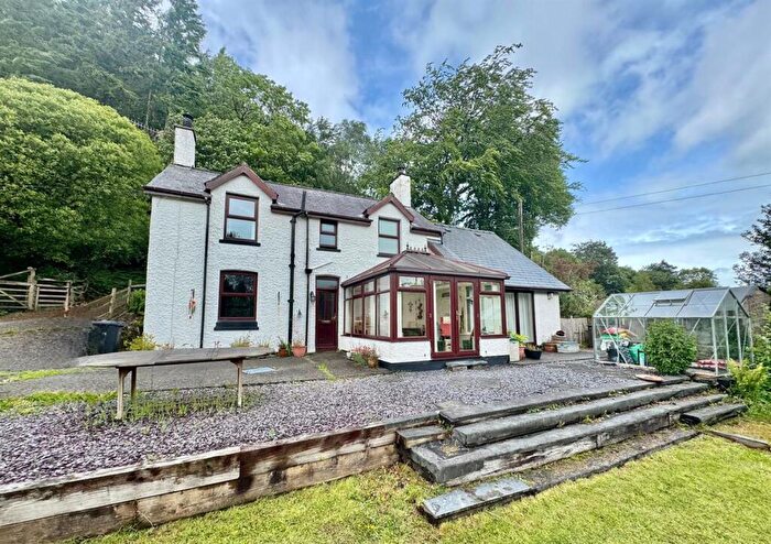 4 Bedroom Detached House For Sale In Trefriw, LL27