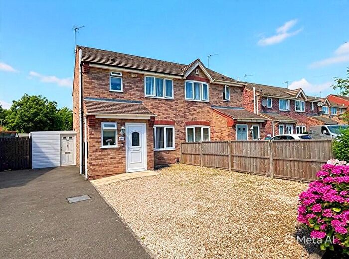 3 Bedroom Semi-Detached House For Sale In Caversham Road, Leicester, Leicestershire., LE2