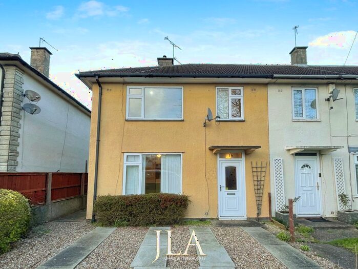 3 Bedroom Terraced House To Rent In Matts Close, Aylestone, Leicester, LE2