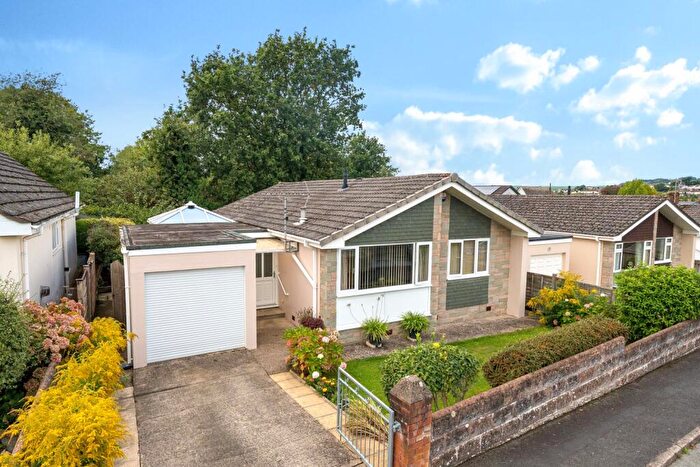 3 Bedroom Detached Bungalow For Sale In Heyswood Avenue, Barnstaple, Devon, EX32
