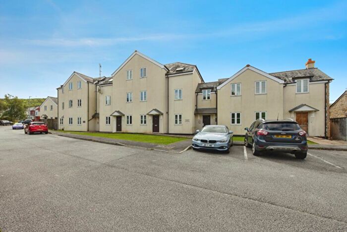 1 Bedroom Flat For Sale In Higher Bugle, St. Austell, PL26