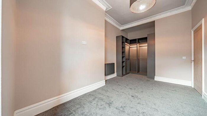 1 Bedroom Flat For Sale In Strathyre Street, Flat /, Shawlands, Glasgow, G41