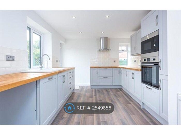 3 Bedroom Bungalow To Rent In Grantham Road, Ropsley, Grantham, NG33