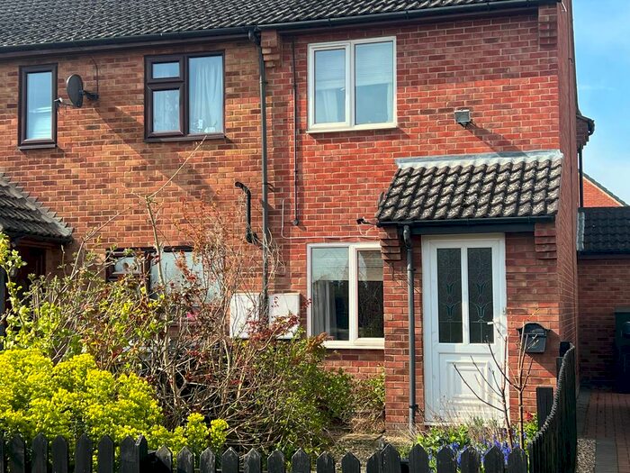 2 Bedroom Semi-Detached House To Rent In Lancaster Way, Market Deeping, Peterborough, PE6