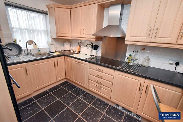 3 Bedroom End Of Terrace House For Sale In Newgate End, Wigston, LE18